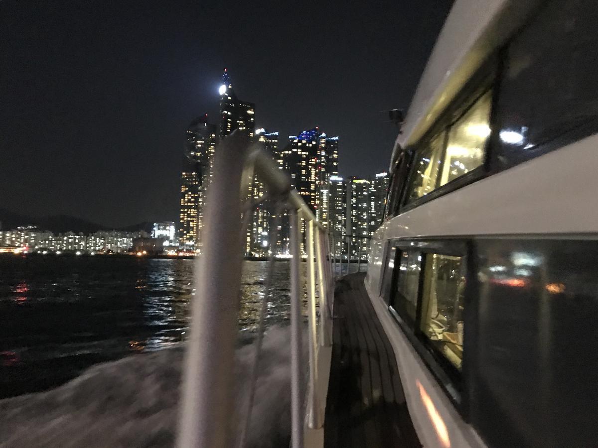 Sea And Yacht Hotel Busan Exterior photo