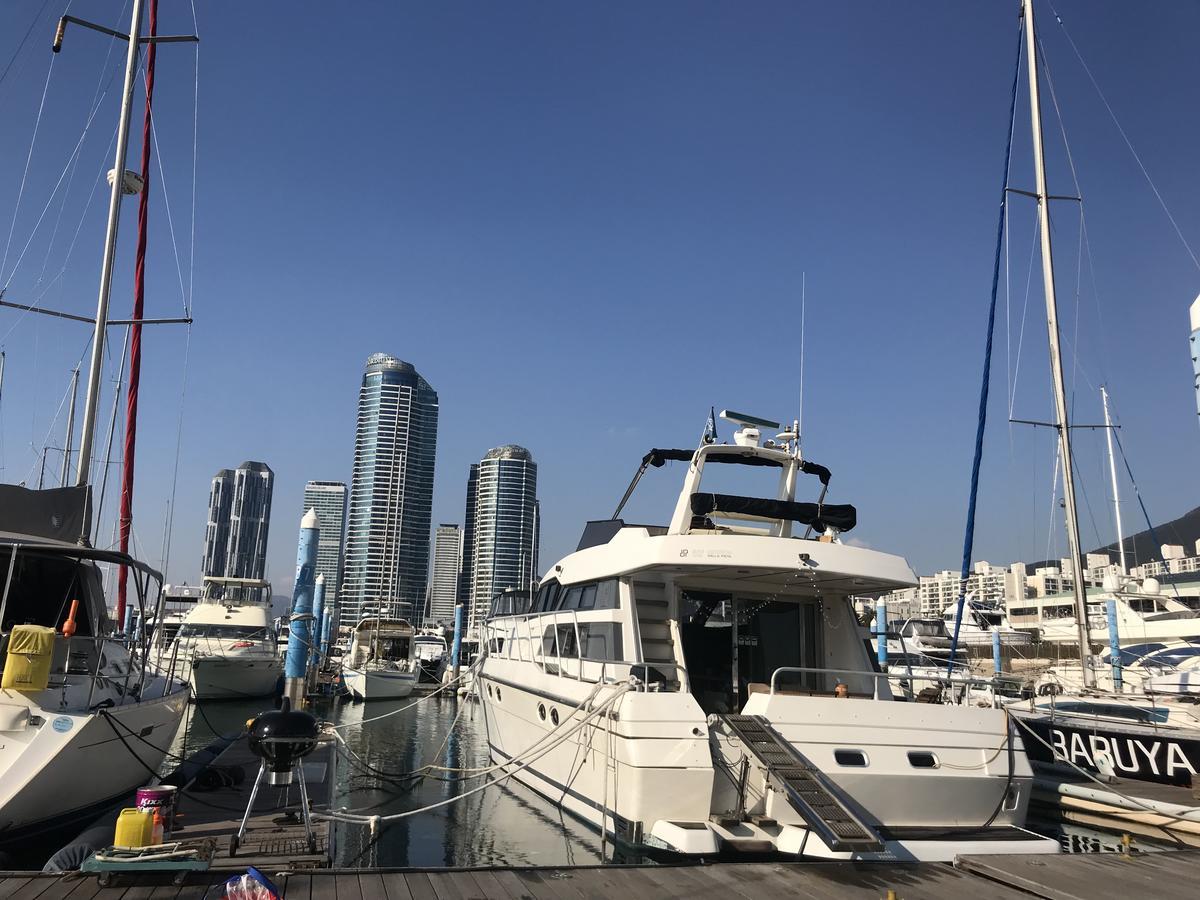 Sea And Yacht Hotel Busan Exterior photo